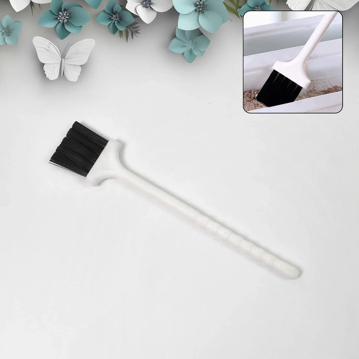 Superior eMart laptop keyboard brush with soft bristles for effective cleaning and dust removal