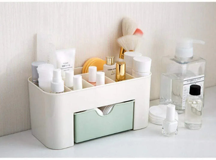 Makeup cutlery storage box with multiple compartments for organizing cosmetics and beauty products