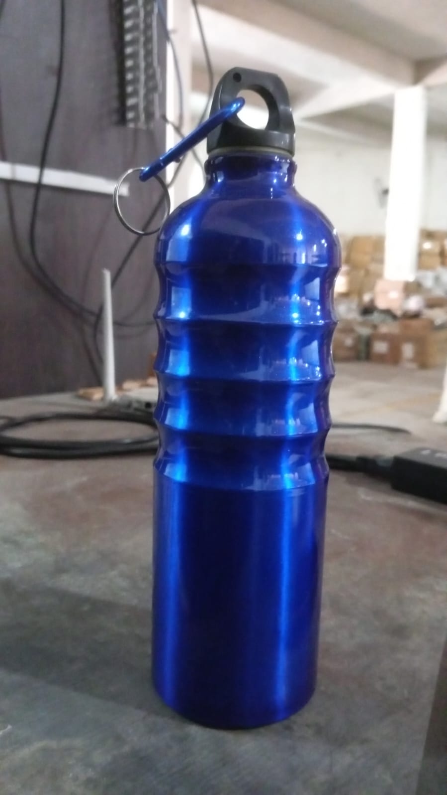 Aluminium Sports Water Bottle, 1 Pc (Capacity 500 ML Approx) - 13145_aluminium_water_bottle_no2