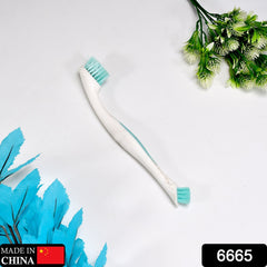 Multipurpose 2 side brush for home and kitchen use. - 6665_cnbr_2sided_brush