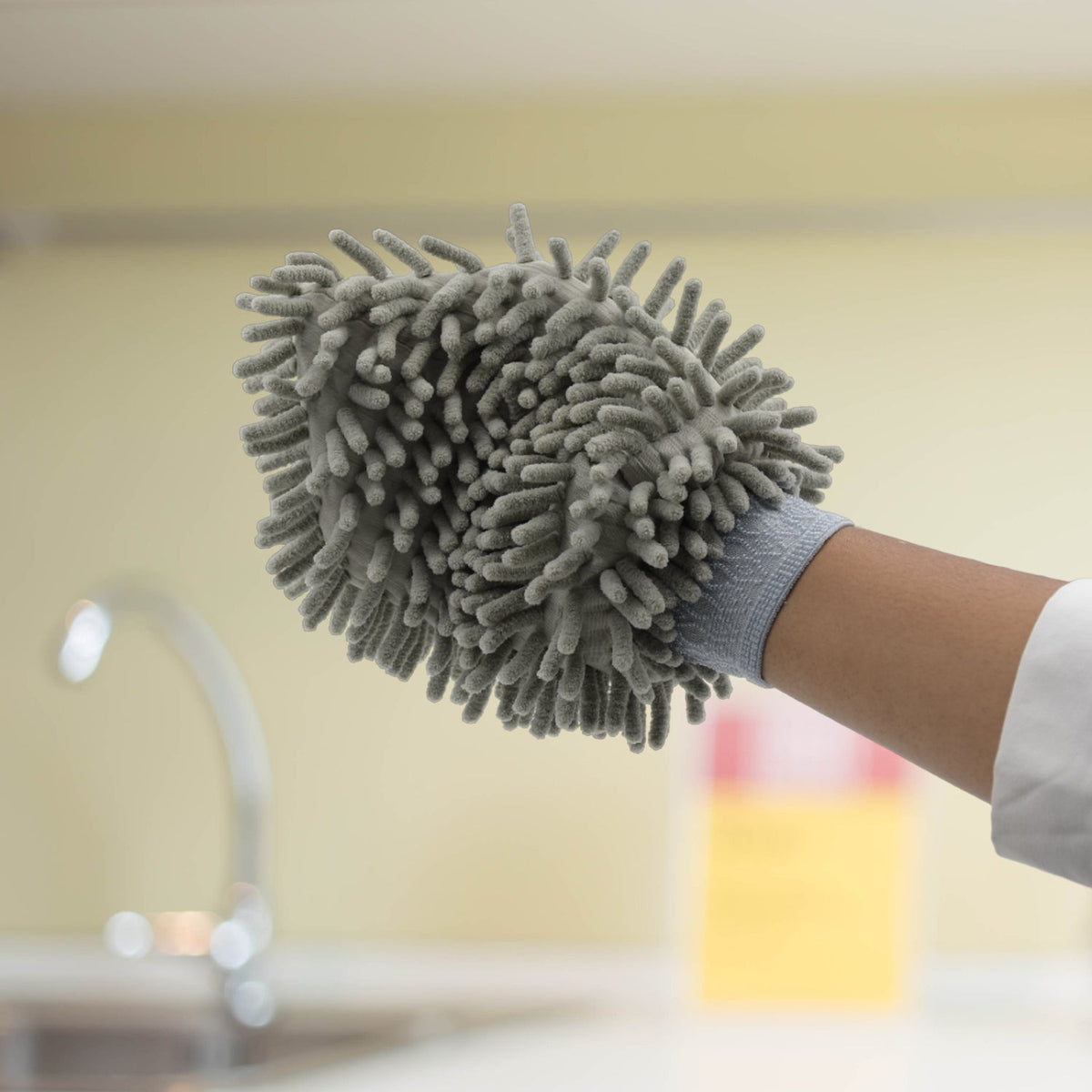 Double-sided microfiber glove for dusting, cleaning windows, and kitchen use