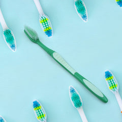 Plastic Toothbrush With Plastic Round Box for Men and Women, Kids, Adults Plas - 13080_soft_pla_toothbrush_10pc_no30