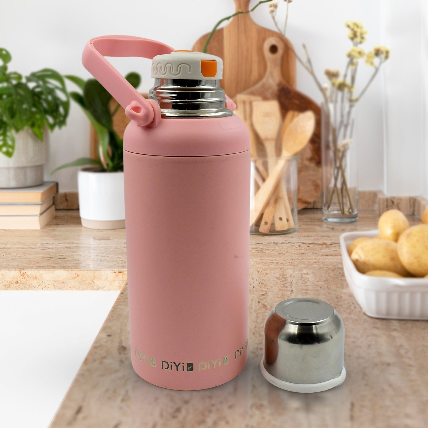 Stainless Steel tumblers 316 Stainless Steel, Vacuum Insulated Cup / Bottle, Por - 13036_vacuum_ss_water_bottle_1300ml