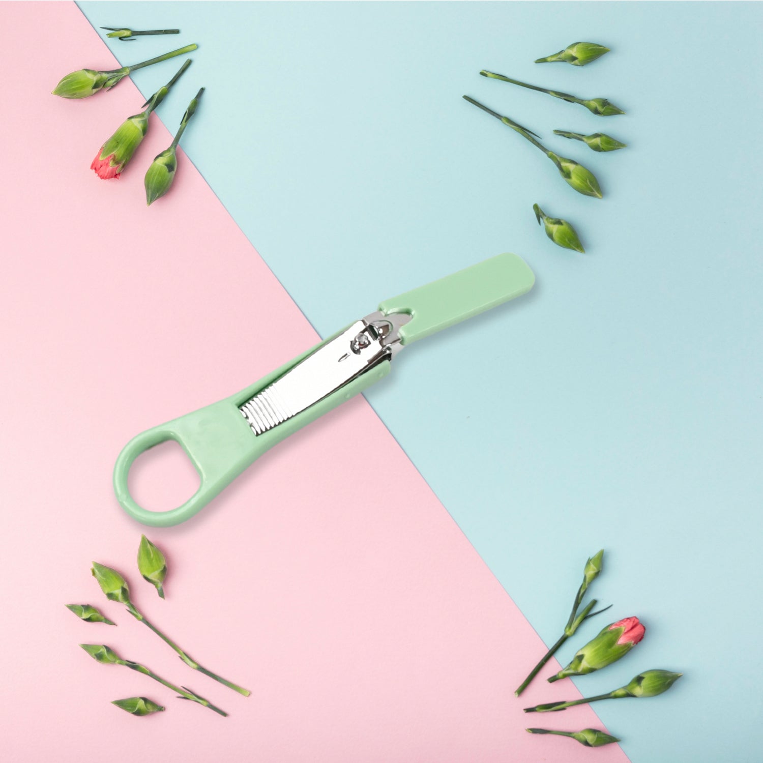 Nail Clippers Adult Nail Clippers Plastic/Hardware Green Nail Clippers - 12729_insulated_nail_cutter