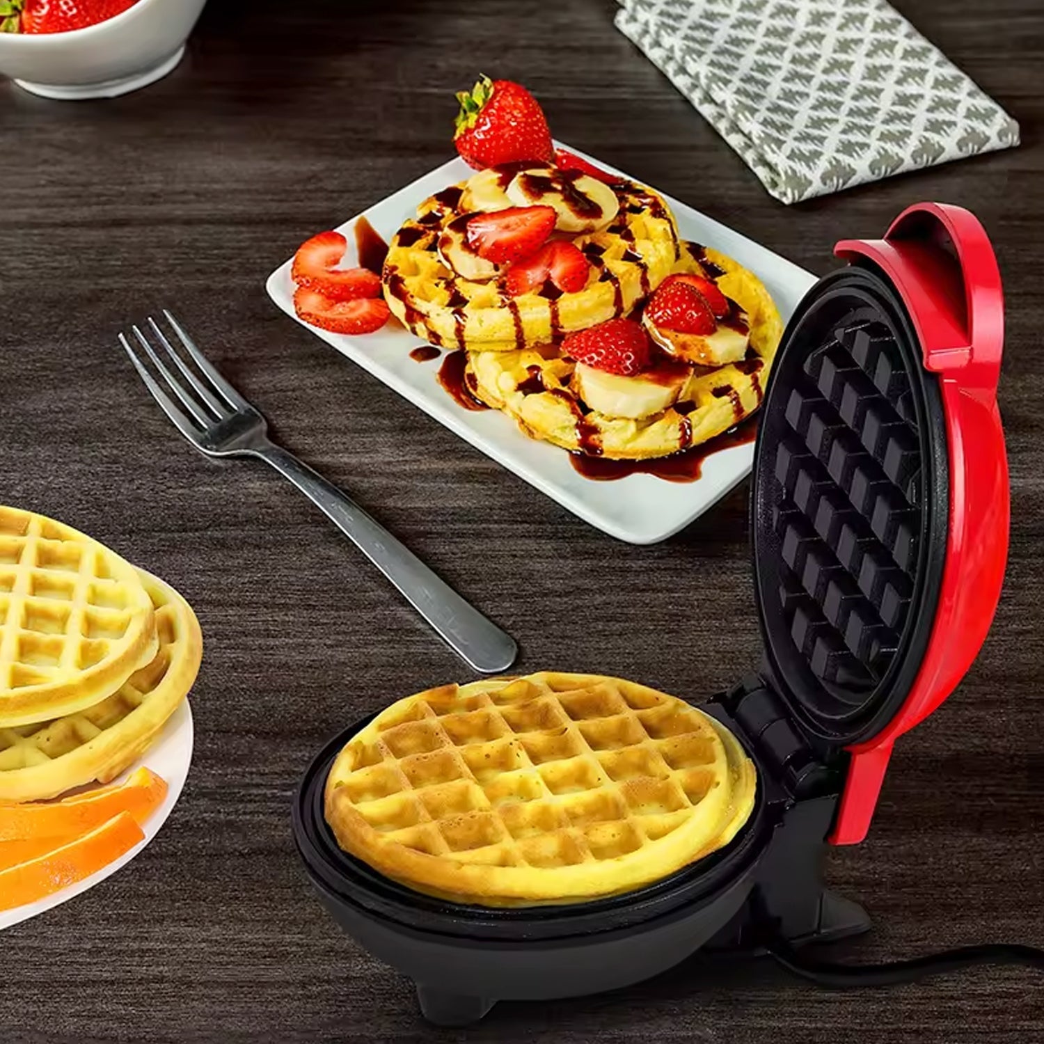 Mini Waffle Maker Machine Waffle Iron Home Appliances Kitchen Gift Easy To Clean - 10007_round_waffle_maker_machine