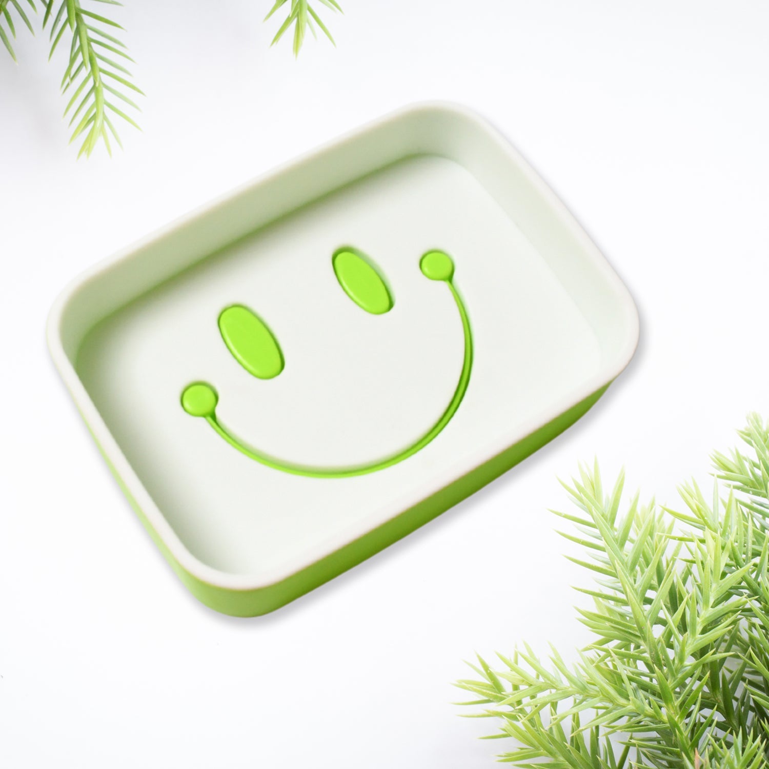 Portable Travel Home Box Cute Cartoons Smile Face Container Draining Holder Soap - 14500_traveling_smiley_soabbox