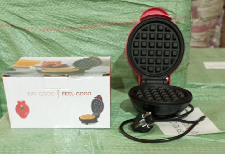 Mini Waffle Maker Machine Waffle Iron Home Appliances Kitchen Gift Easy To Clean - 10007_round_waffle_maker_machine