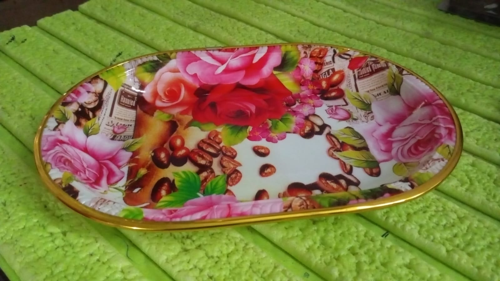 Small Plastic Flower Printed Design Serving Tray (1 Pc / 27 x 18 CM / Mix Color) - 10142_small_plastic_serving_tray_1pc