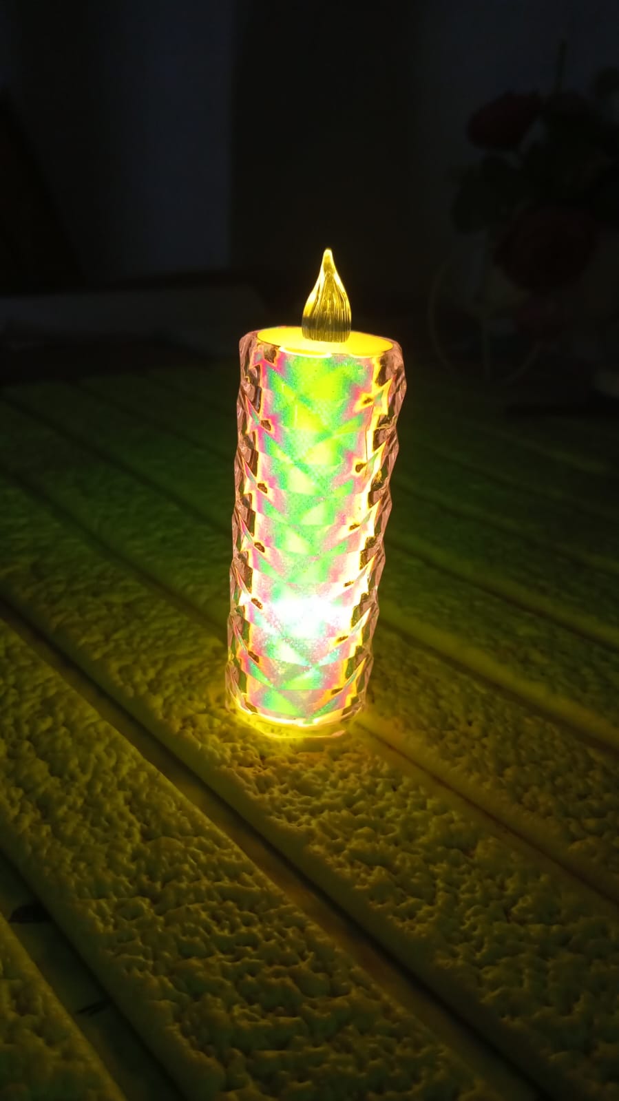 Festive Lighting for Any Occasion: 1 Pack LED Tealight Candles - 13516_1pc_led_candles_ktc32