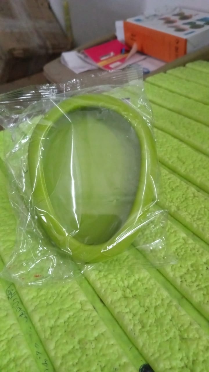 Green Oval Shape Vegetable Container Premium Fruits Saver Keeper (1 Pc) - 12015_green_oval_veg_fruit_saver_keeper