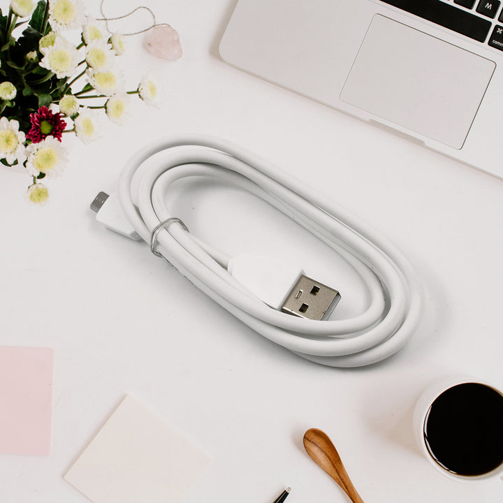 1000mm Android charging cable in white, perfect for fast and convenient charging