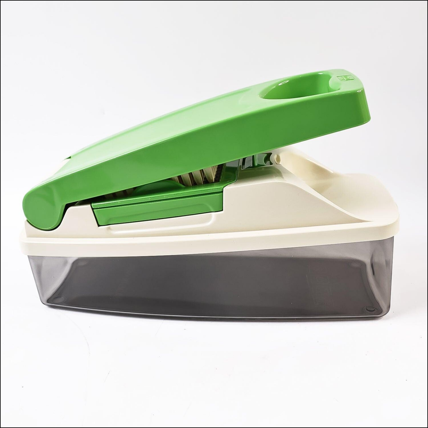 14-in-1  Multipurpose Vegetable / Fruit Chopper - Superior eMart