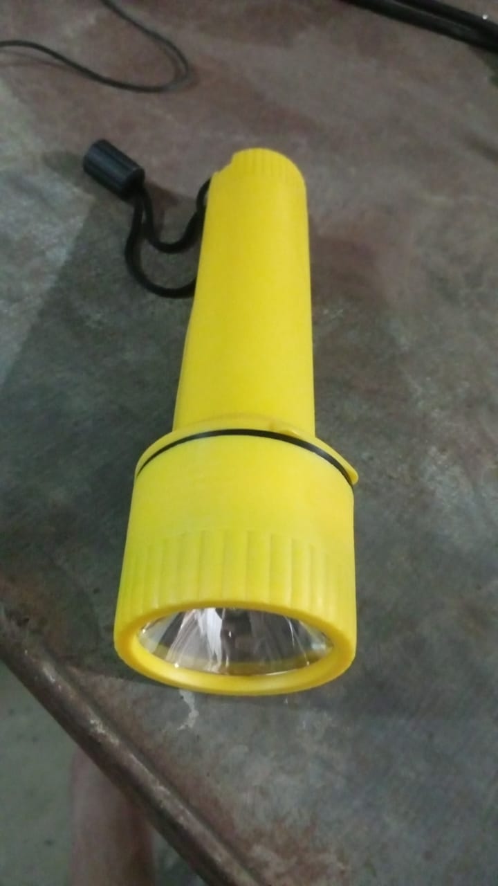 Big LED Flashlights / Torch Light, Battery operated (1 Pc / Battery not include - 9557_big_1led_torch_light_1pc