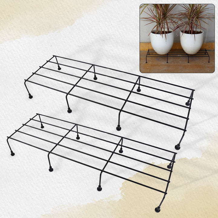 2 piece metal plant rack for indoor or outdoor use, perfect for displaying potted plants and flowers.