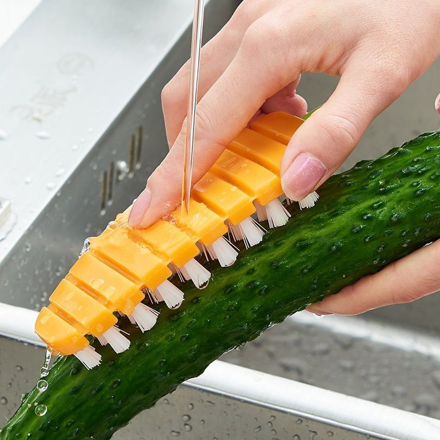 Vegetable Scrubbing Brush, Vegetable Scrubber Nonâ€‘Toxic Fruit Brush Carro - 2950_fruit_and_vegetable_brush