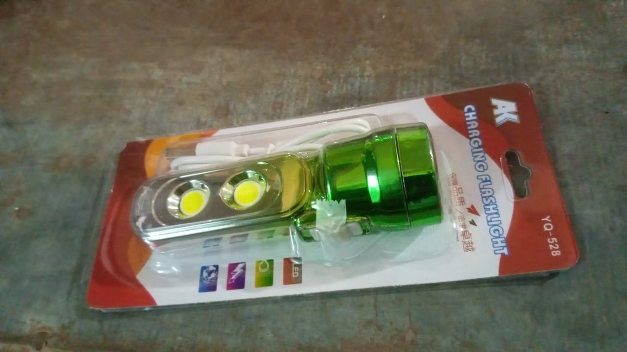 Multi Functional 3 LED Torchlight (1 Pc) - 9550_multi_led_flashlight_1pc