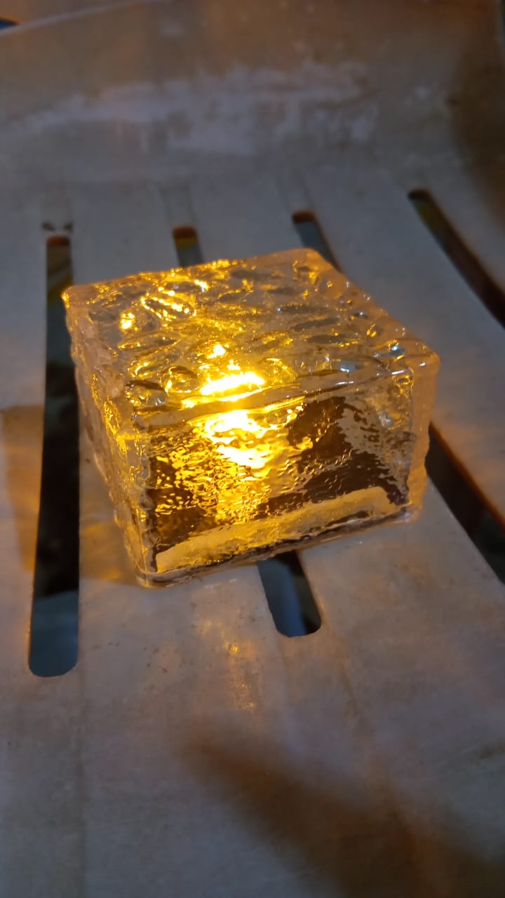 Solar Ice Cube Shaped Garden Light, Ice Cube Shaped Garden Warm Light Outdoor So - 8557_ice_cube_shape_garden_light