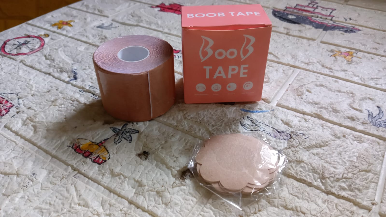 Boob Tape with Nipple Covers: Cotton, Breathable, Lift & Support (5m, 10 Pairs) - 6596_boob_tape_5m_1pc