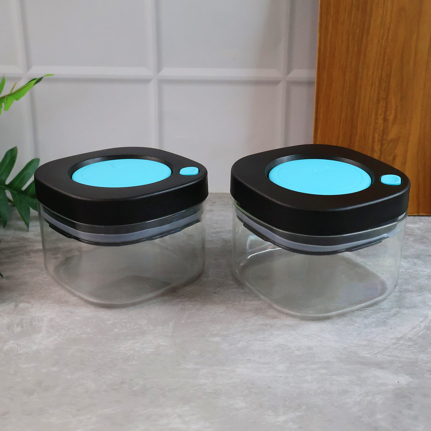 Airtight Kitchen Storage Containers  (2 Pc Set  500 Ml)
