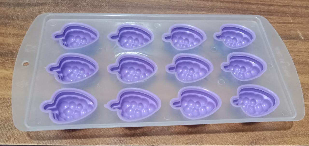 Silicone Mold Ice Cube Tray Creative Sweet Multi Type Ice Tray Buckets, Ice Cube - 5709_blueberry_shape_ice_tray_1pc