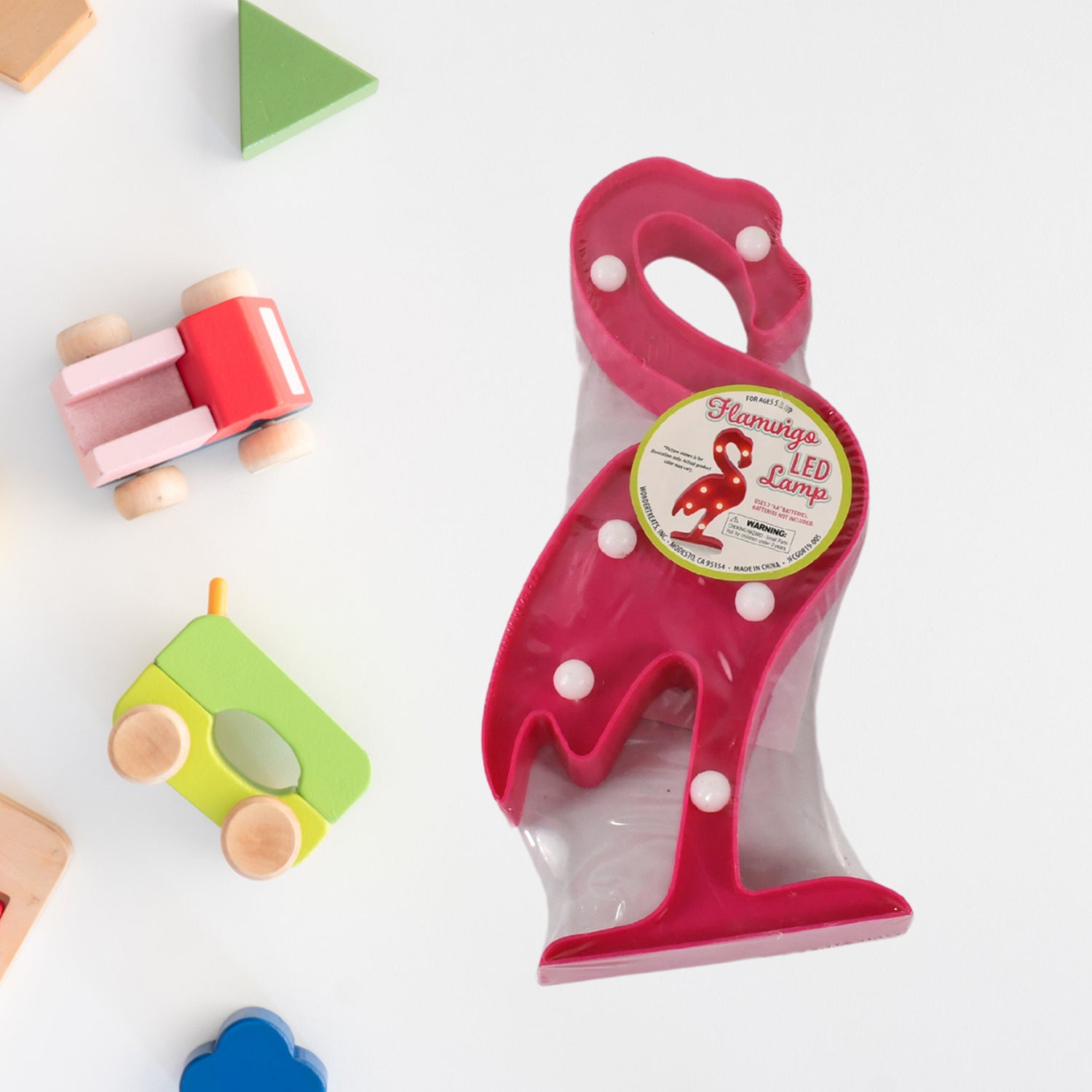 3D LED Flamingo night light for kids in pink color with playful design and bright LED bulbs