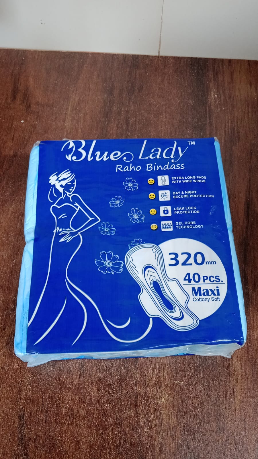 Blue Lady Extra Long Pads With Wides Wings Sanitary Pads – 320 mm, 40-Pack - 0986_sanitary_pads_320mm_40pc