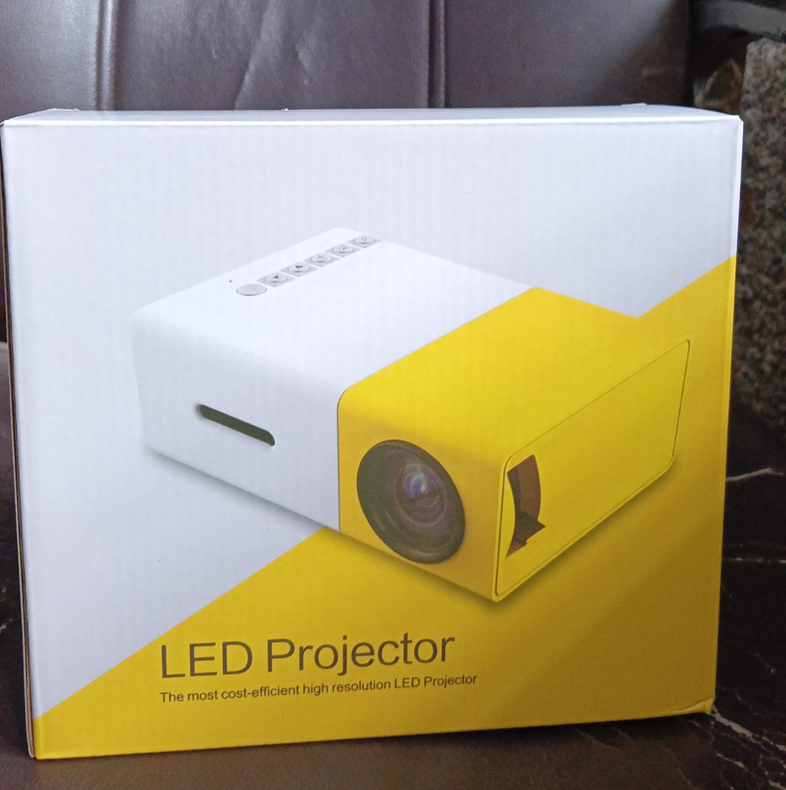 Portable Mini LED Projector (1 Set) - 13239_mini_led_projector_set