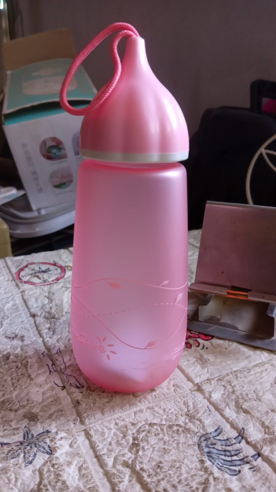 Unique Shape  Plastic water bottle With Dori Easy to Carry leakproof BPA- - 12695_unique_shape_bottle_550ml