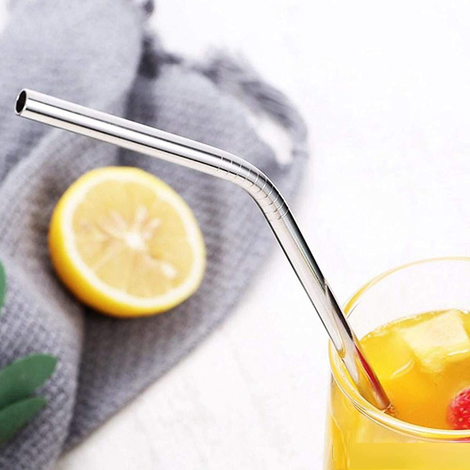 Reusable Stainless Steel Drinking Straws Bent (4 Bent Straws, 1 Brush) - 1733_5pc_bent_straw_cmb