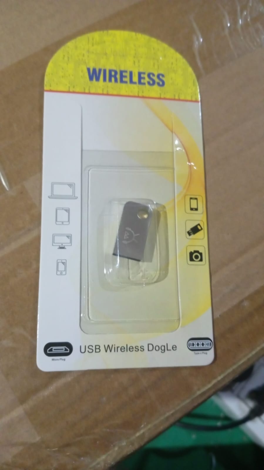 USB कार वायरलेस ब्लूटूथ 4.0 एडाप्टर डोंगल (1 पीसी) - 13670_usb_car_wireless_dongle_1pc