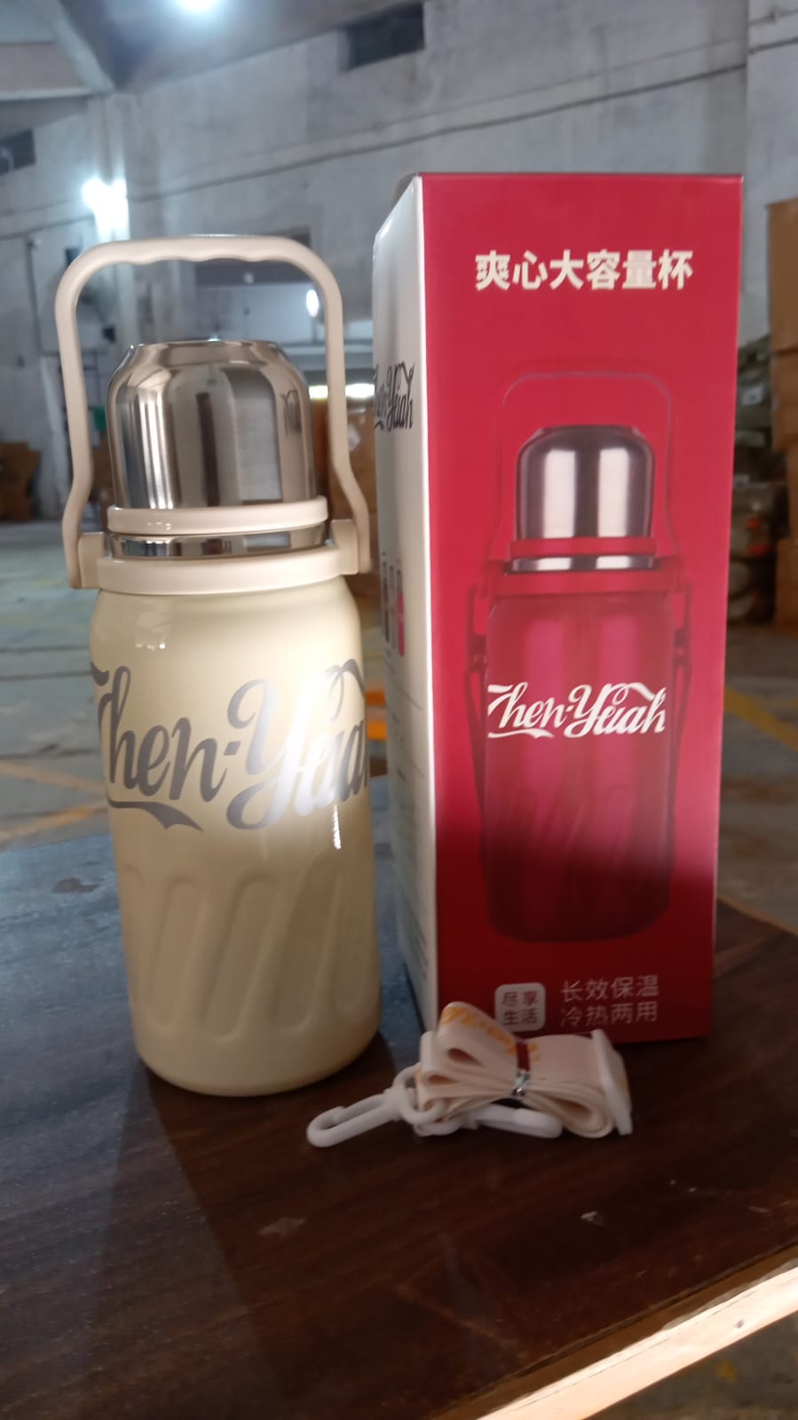 Stainless Steel Vacuum Insulated Water Bottle | Leak Proof Flask for Tea Coffee  - 13132_vacuum_ss_water_bottle_1200ml