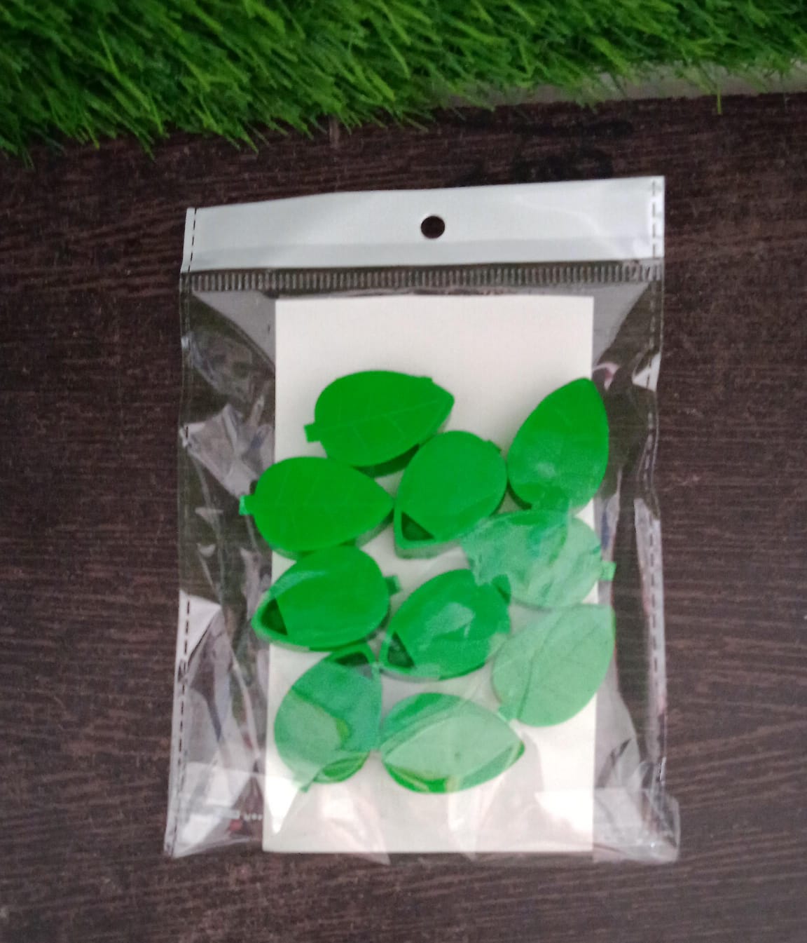 Plant Climbing Wall Fixture Clip Self-Adhesive Hook Vines Traction Invisible Sta - 7348_wall_plant_climbing_clip_10pc