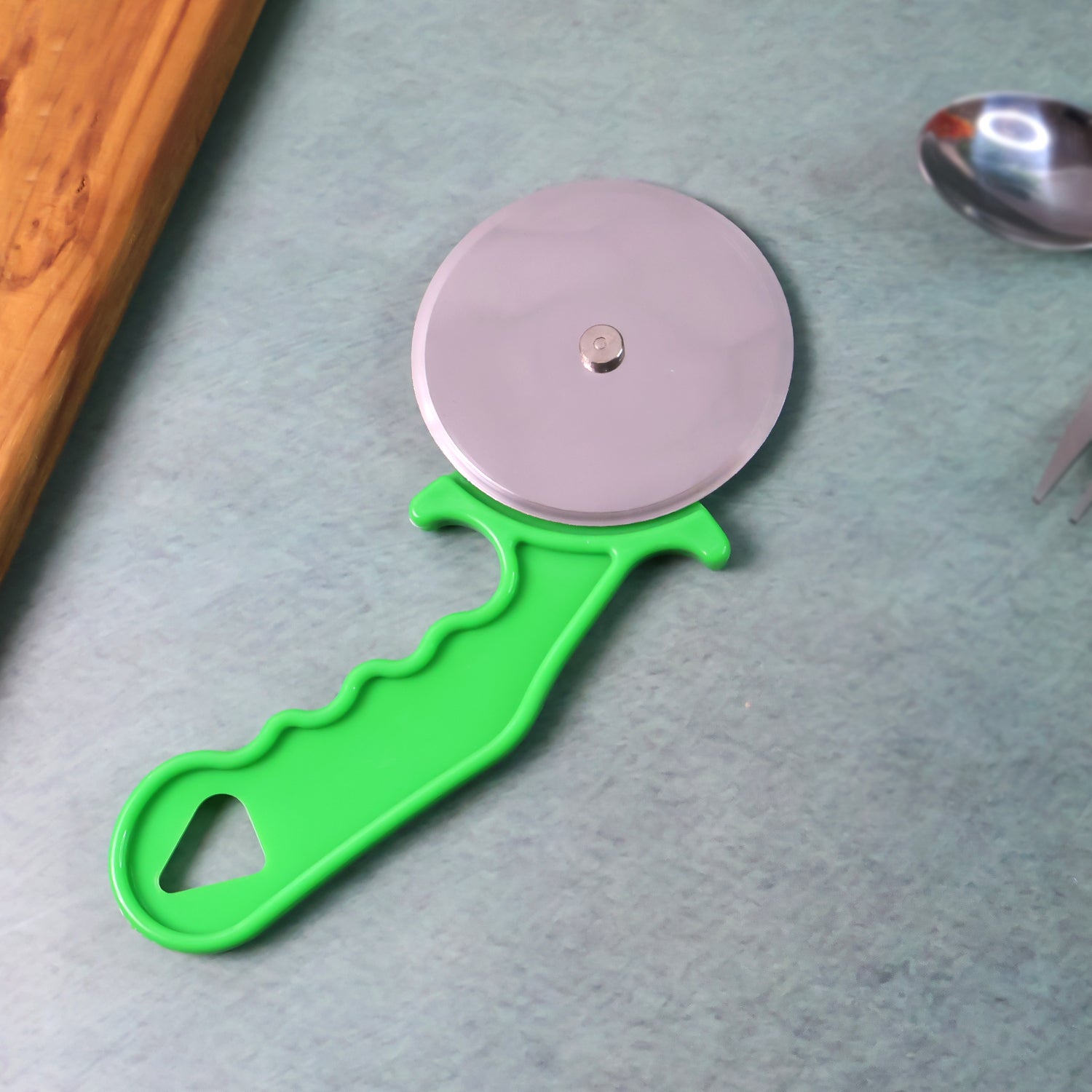 Stainless Steel Pizza Pastry Sandwiches Cutter