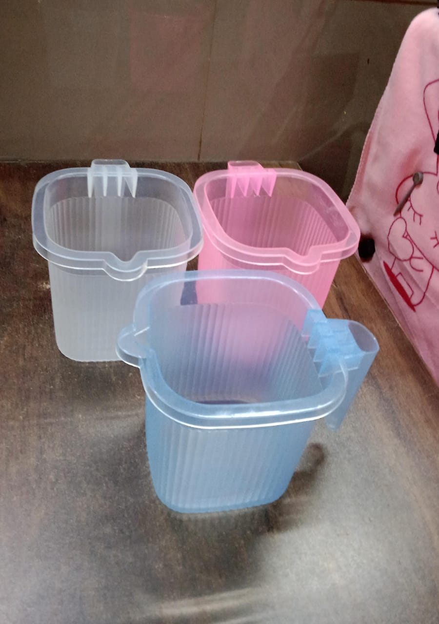 Superior eMart Transparent Bath Water Mug - Practical Design