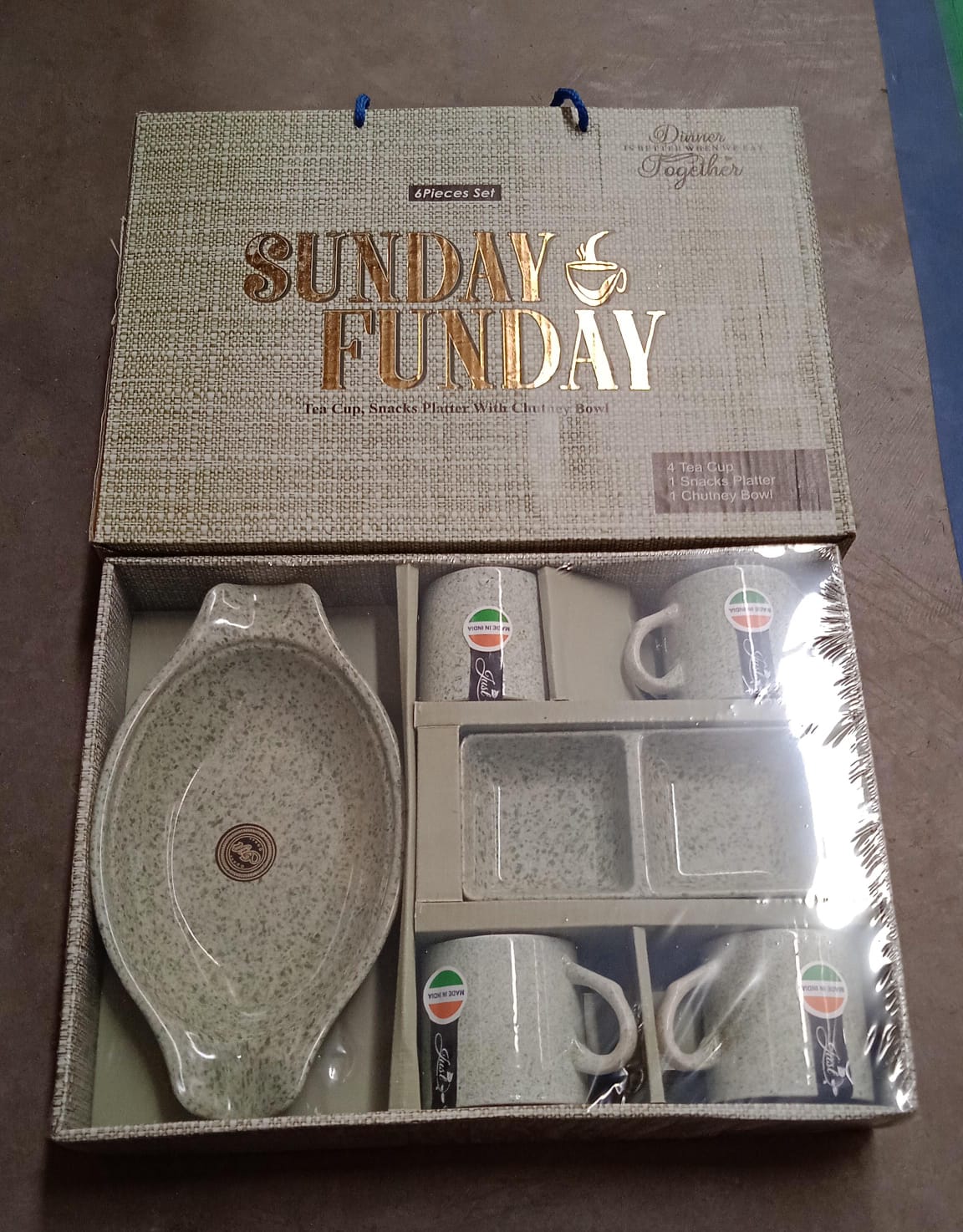 Sunday Funday Ceramic Tea / cups / Mug With Snacks Platter (6 Pcs set)