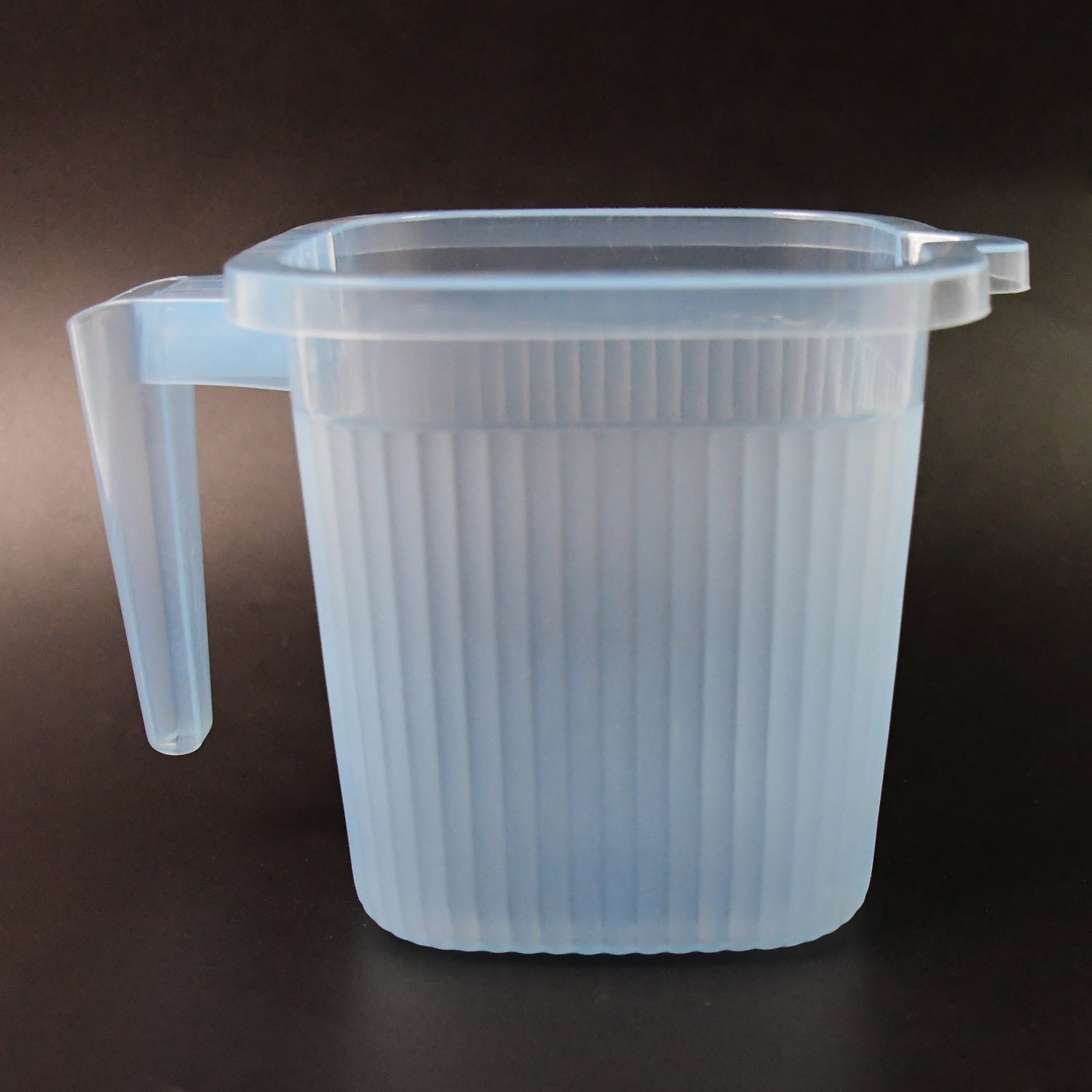 Superior eMart Transparent Bath Water Mug - Practical Design