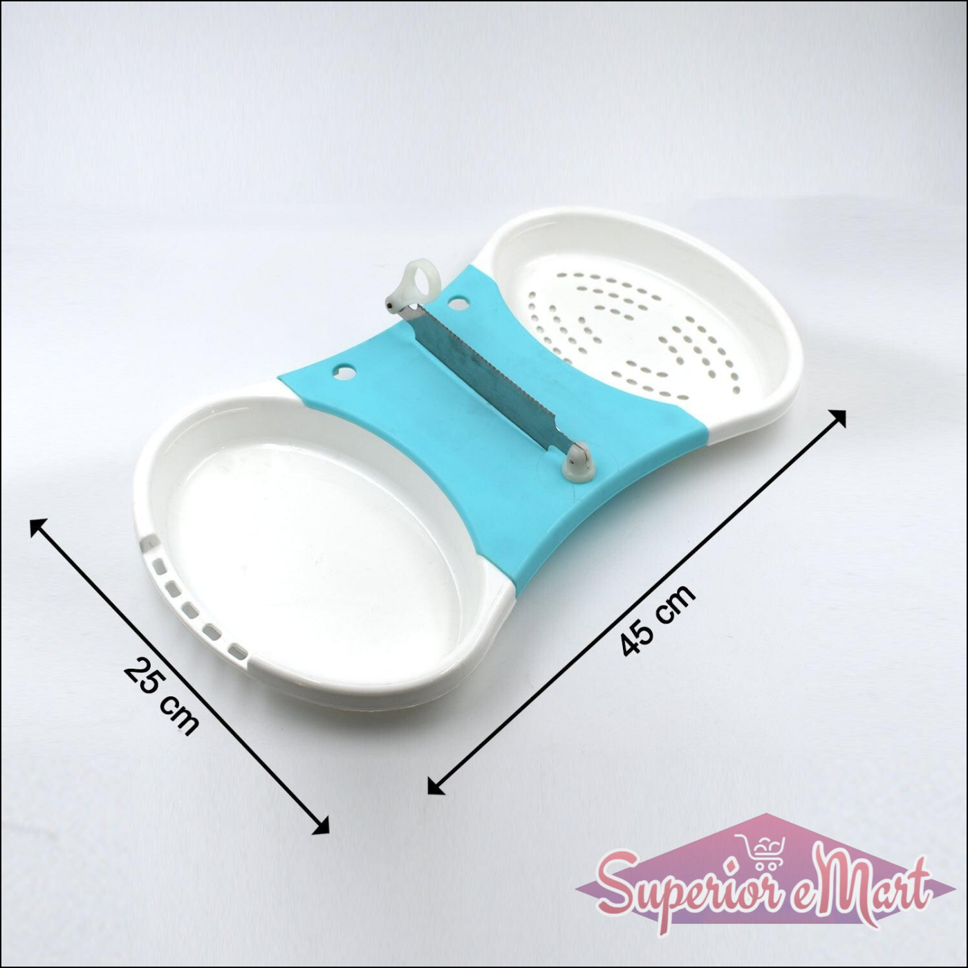 Adjustable cut and wash kitchen tool with dual compartments for efficient food preparation