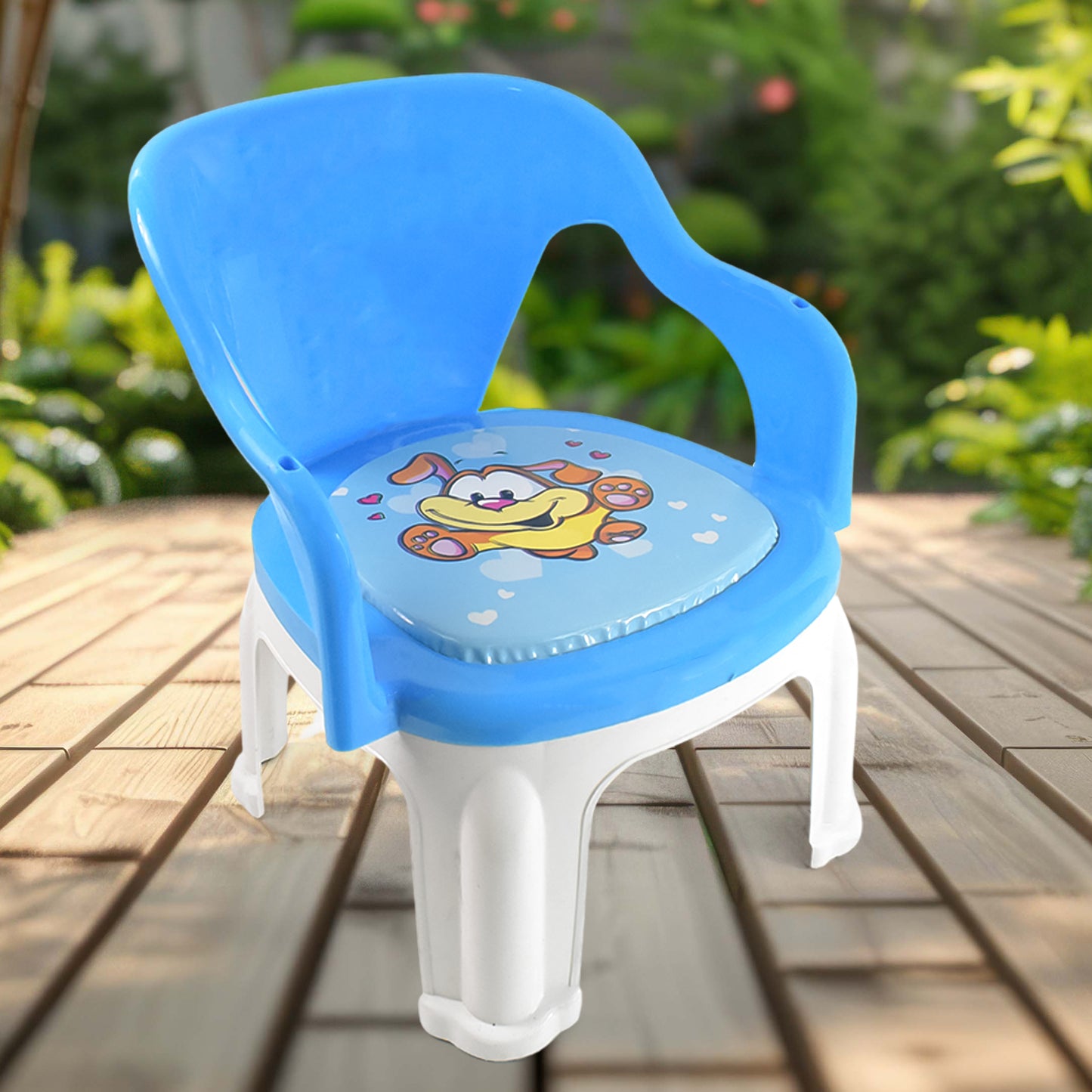 Superior eMart durable baby chair with cushion in blue featuring a cute cartoon design for comfort
