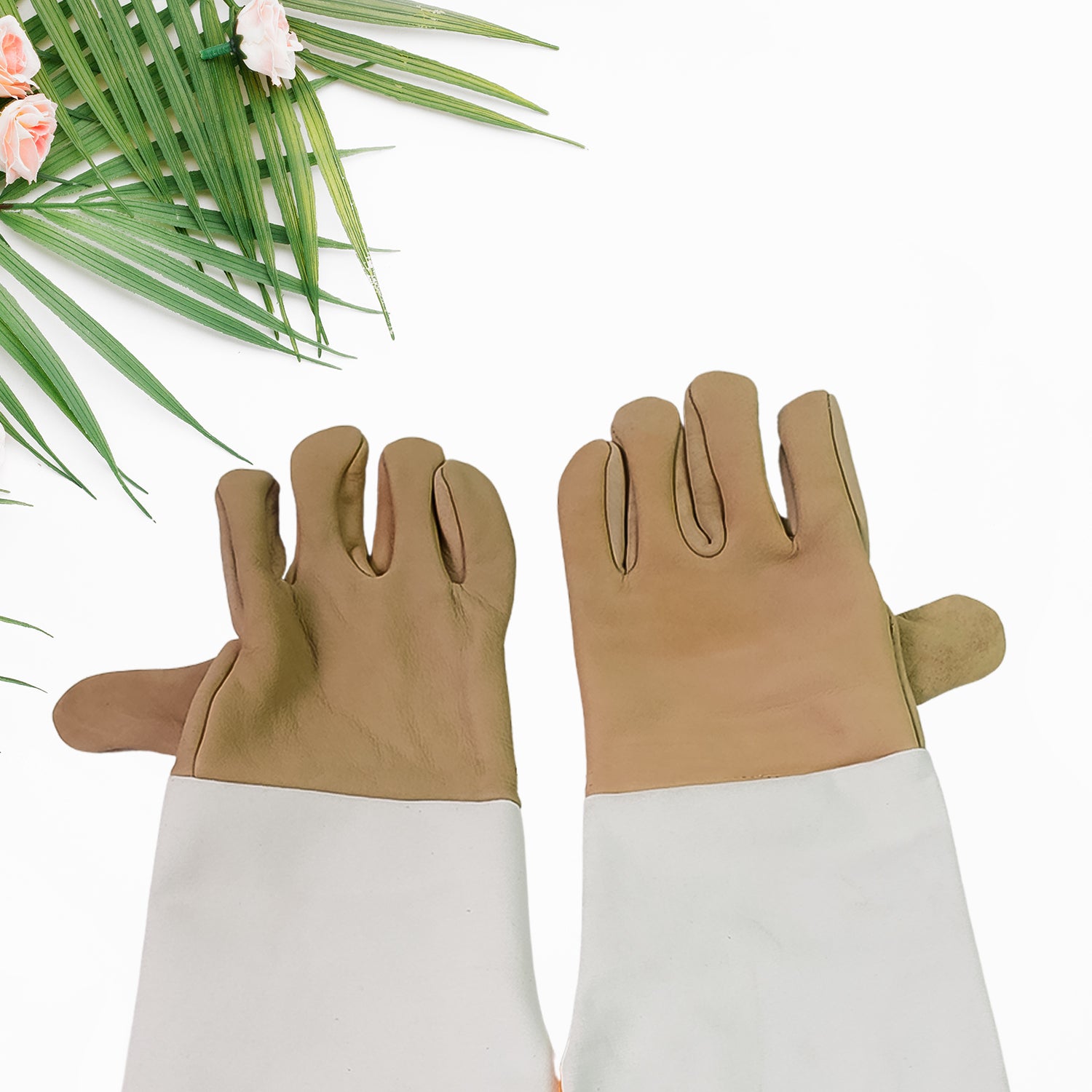 Brown Superior eMart big garden work gloves with durable grip and comfortable fit for gardening tasks