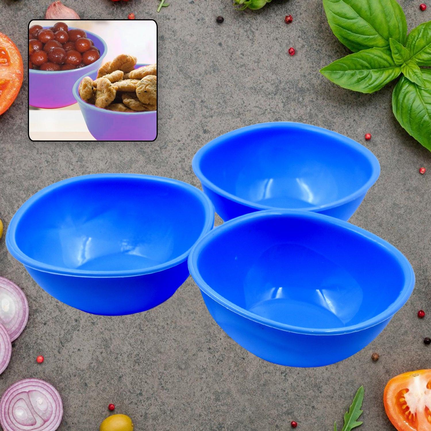 Bright blue BPA free bowl set of three perfect for serving snacks and meal prep in the kitchen