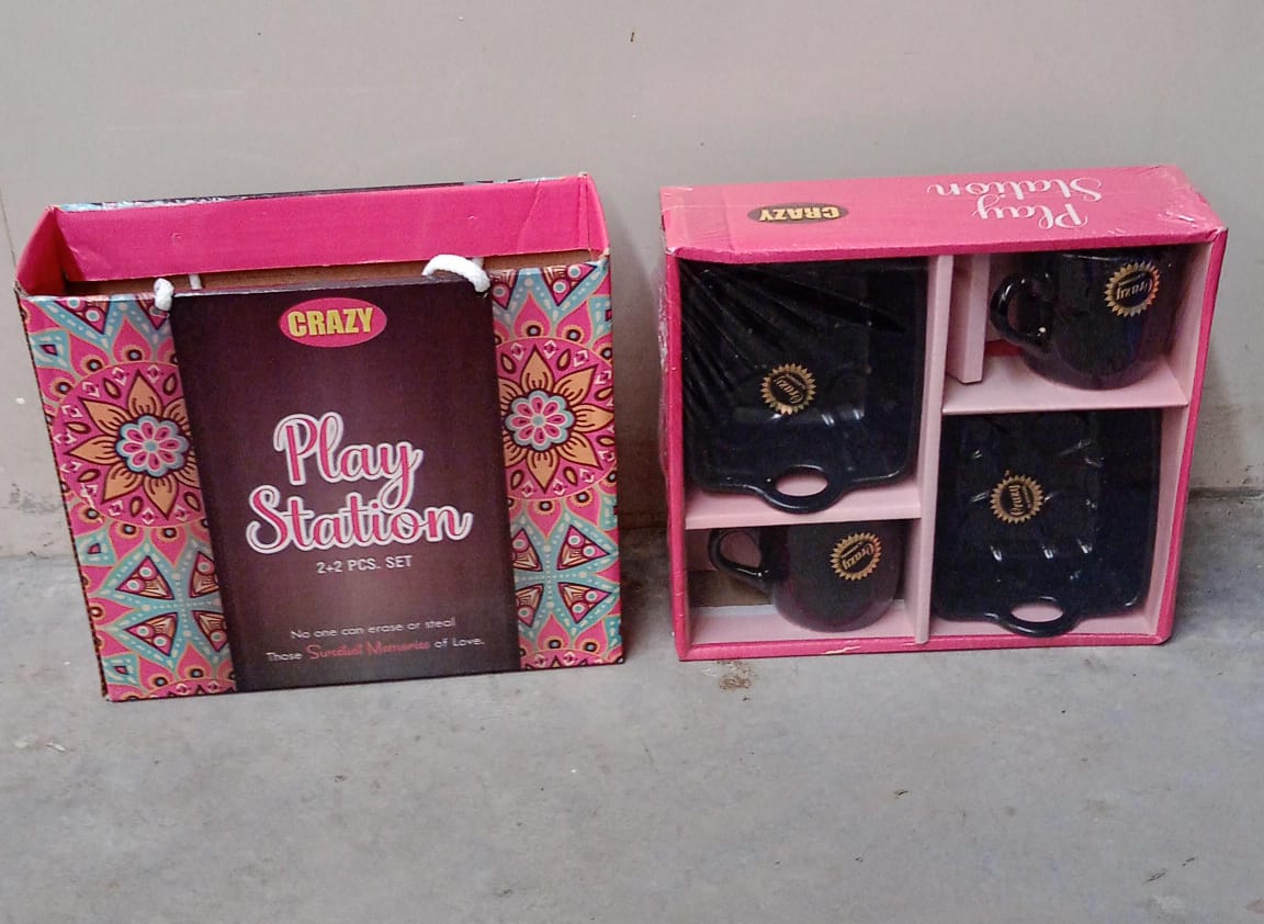 Ceramic tea cup mug set in an attractive colorful packaging for stylish tea lovers
