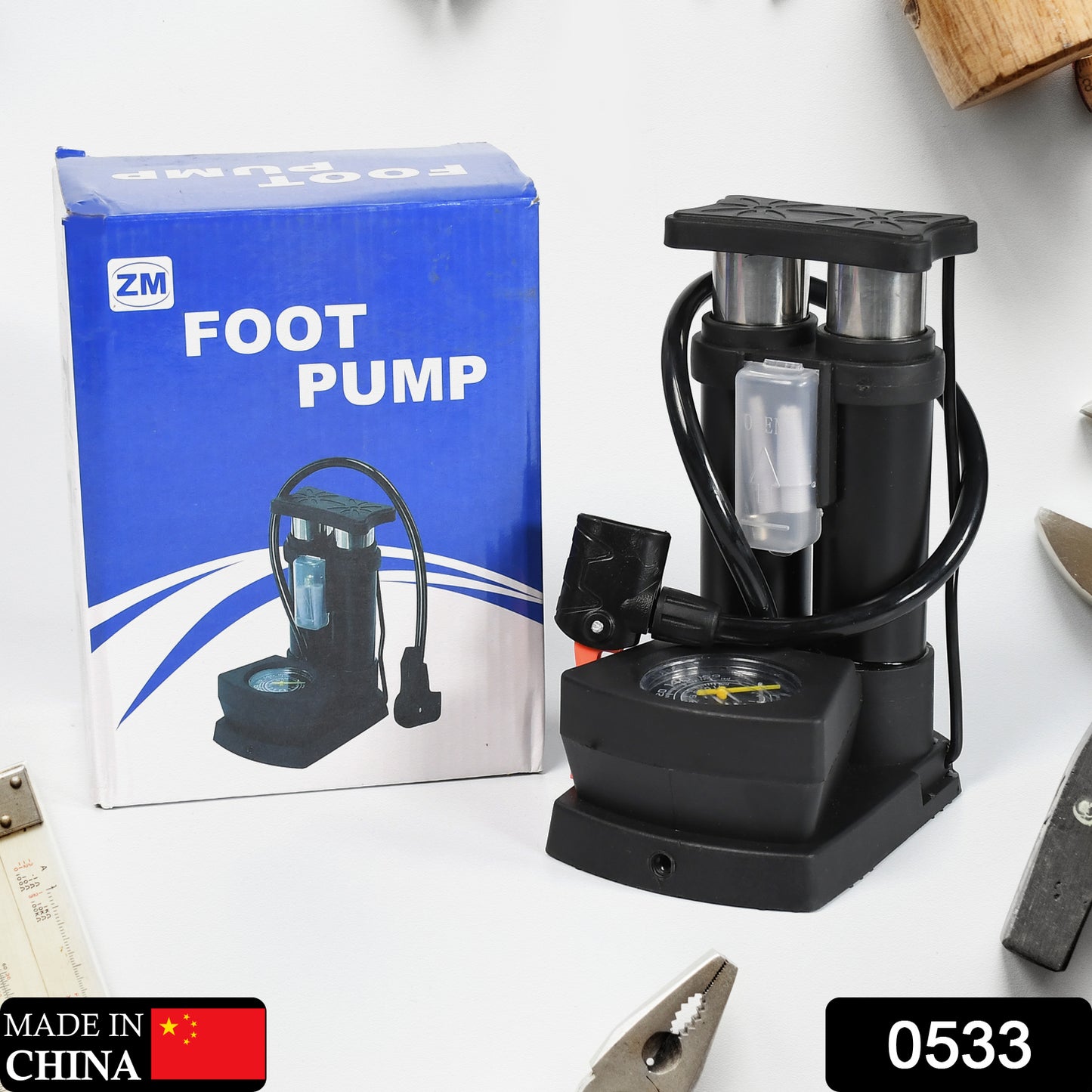 Compact foot pump for bikes with a ergonomic design for easy inflation and portability