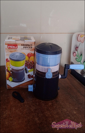 Compact Hand Operated Juicer for Easy Juice - Superior eMart