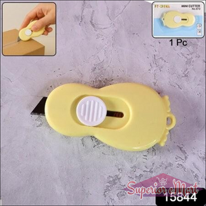 Compact Mini Safety Cutter With Retractable Blade - (1 Pc) - Superior eMart