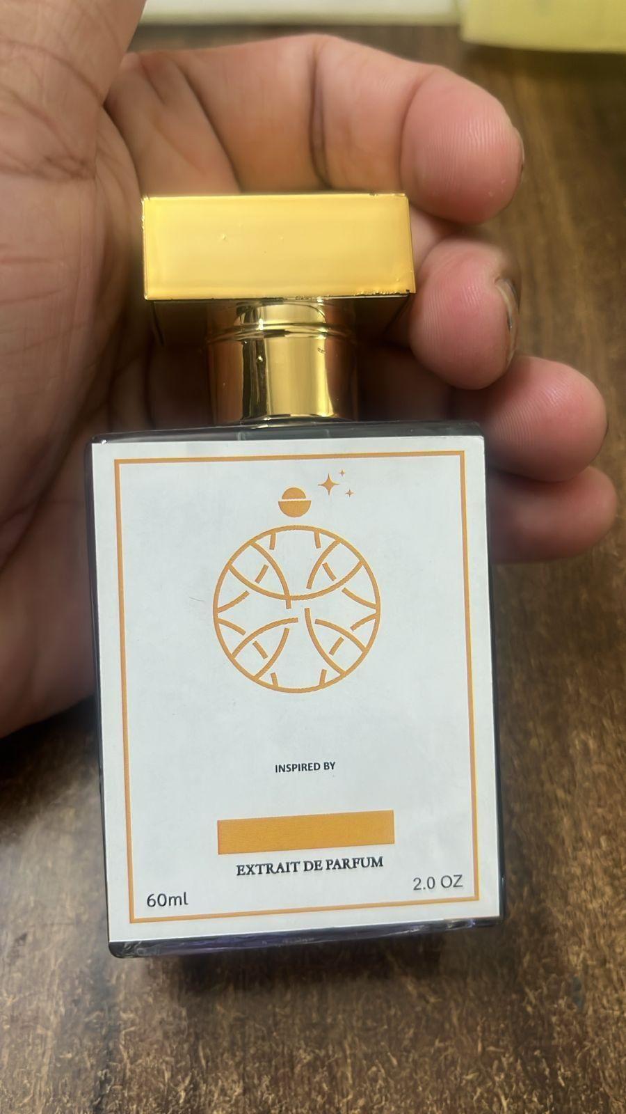 CP - 53 Saauvage Perfume Bottle in 60ml with Elegant Gold Cap and Unique Design