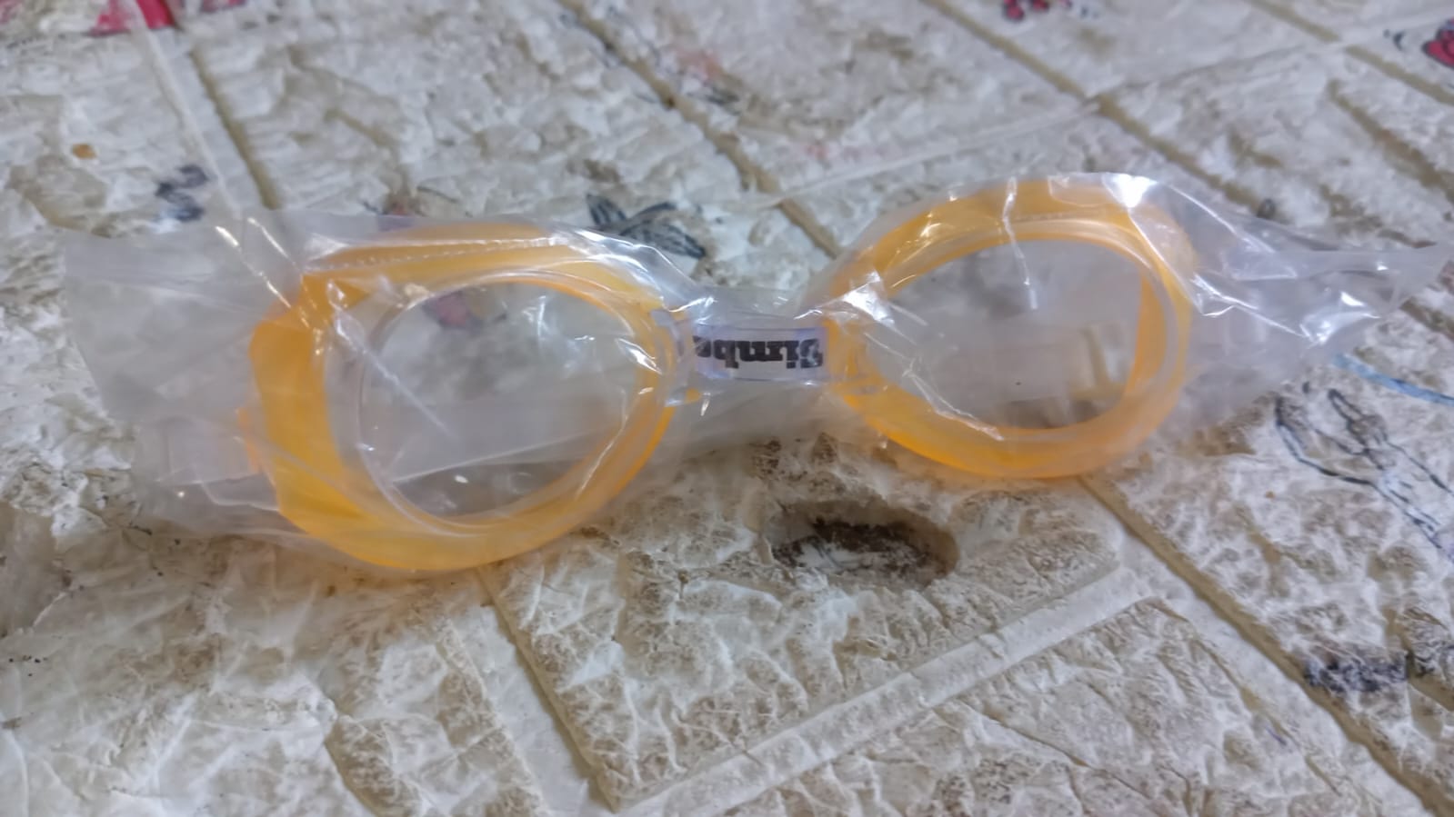 Cute Design Adjustable Swimming Goggles Summer Season Pool Party Swim Sunglasses - 0270_adjust_swimming_goggles_1pc