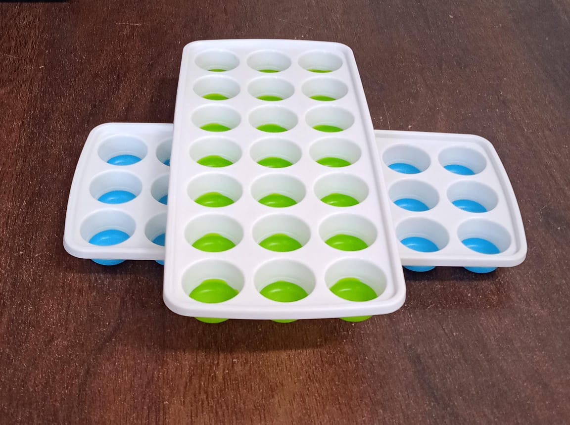 21 Cavity Pop Up Ice Cube Trays-Easy Release, Flexible Silicone Bottom - Stackab - 2807_21_cavity_ice_tray_2pc