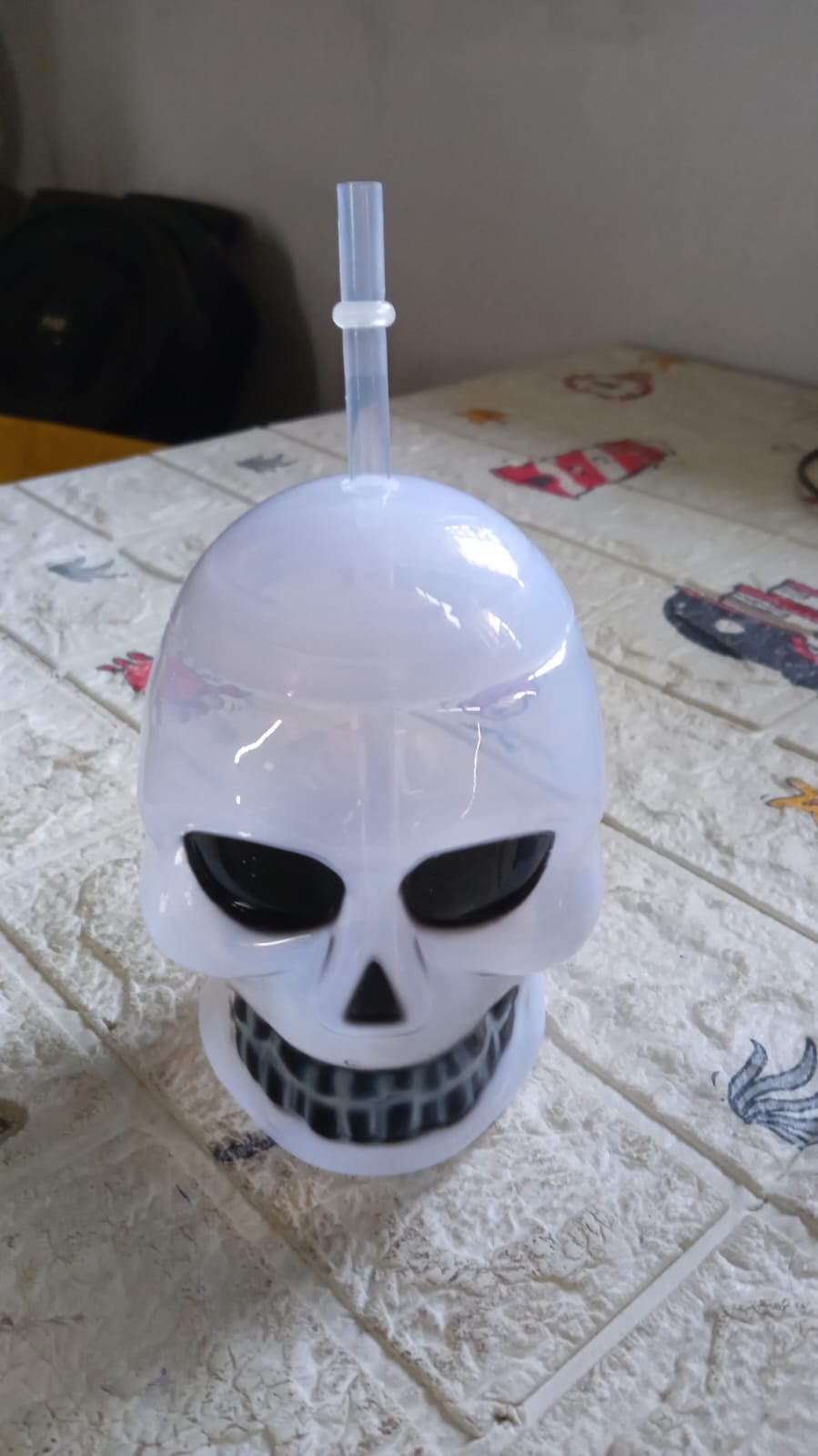 Ghost Face Bottle Water Bottle, Drinking Cup with Lid and Straw, Party Favors Su - 0287_ghost_face_bottle_with_straw