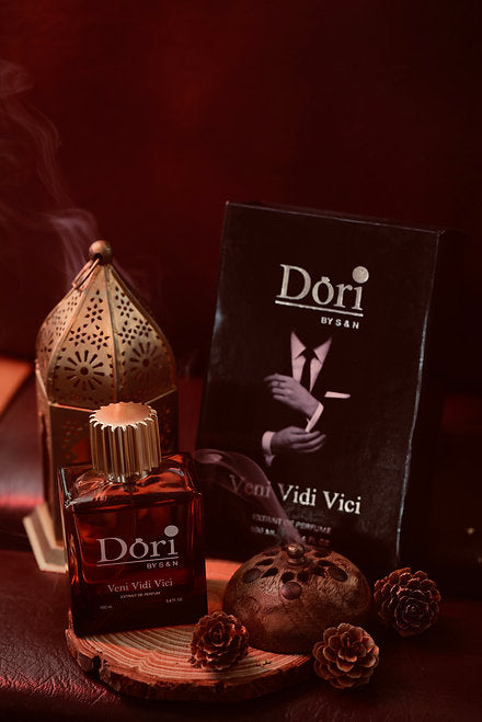 Veni Vidi Vici Men Perfume Bottle with Elegant Packaging and Aromatic Notes