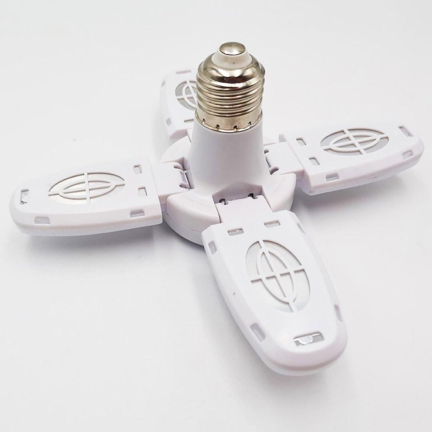 Innovative fan blade LED bulb with adjustable arms for optimal lighting in any room